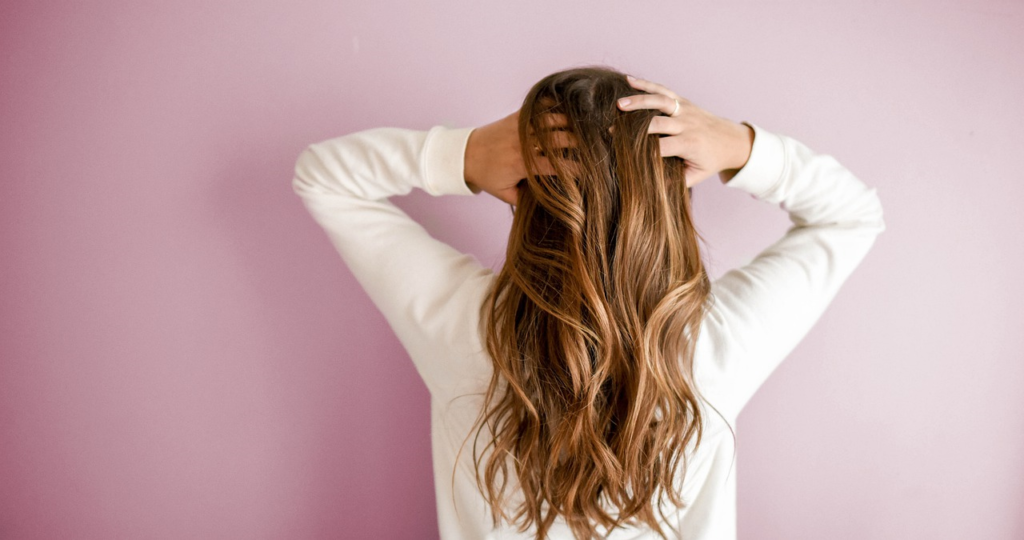 Polvere di neem: bellezza per i tuoi capelli